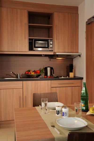 Sleep In - Bielefeld Boardinghouse Aparthotel Ngoại thất bức ảnh